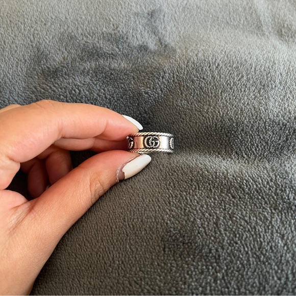 Gucci Double G Ring - Picture 5 of 6